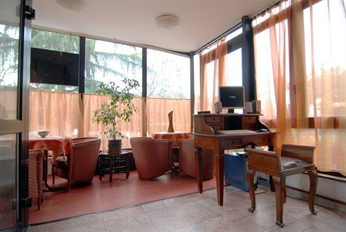 Hotel Vuk Skopje Exterior photo